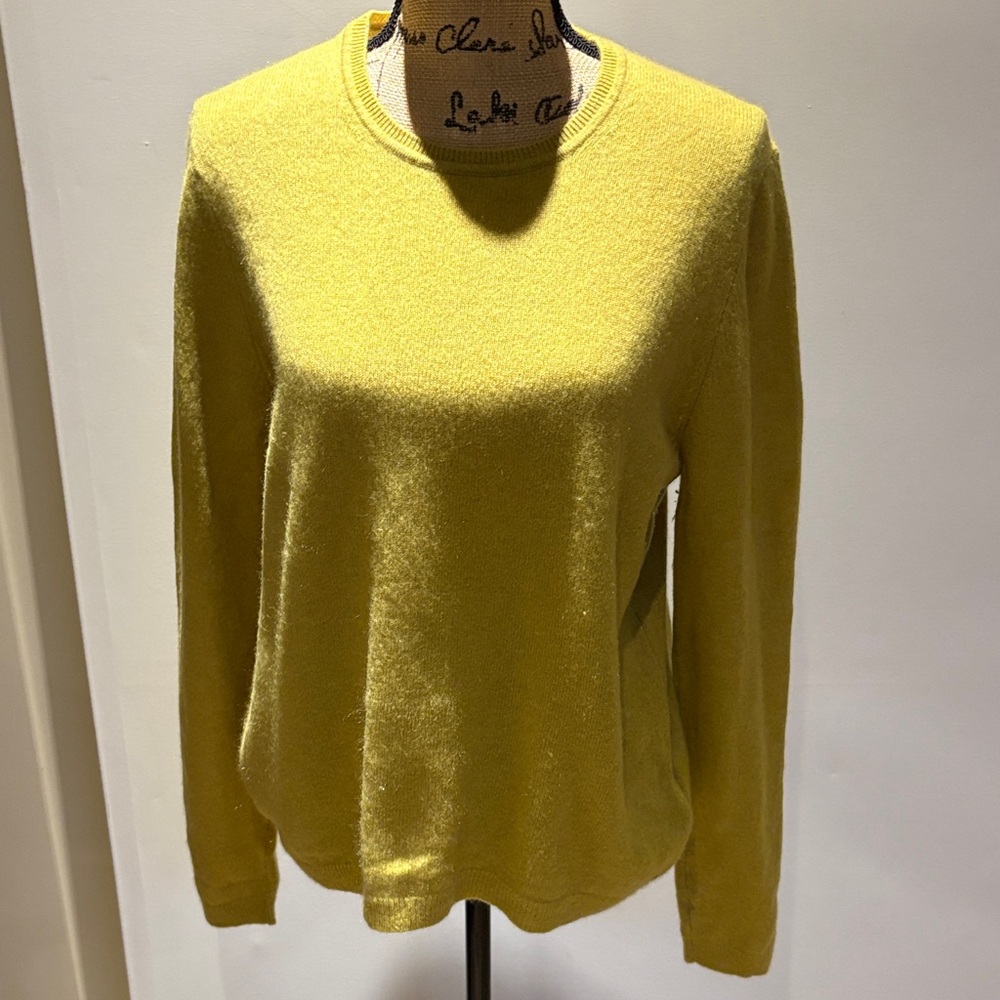 Tahari Yellow Women's Sweatshirt
